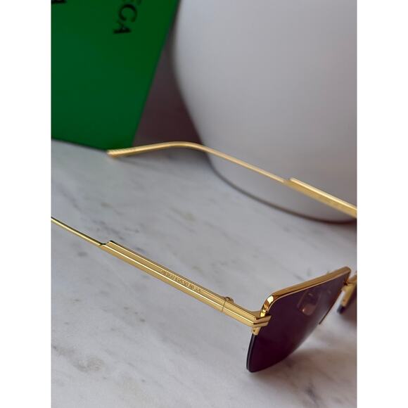 NEW Bottega Veneta BV1107S Gold Cat Eye Sunglasses main image 5